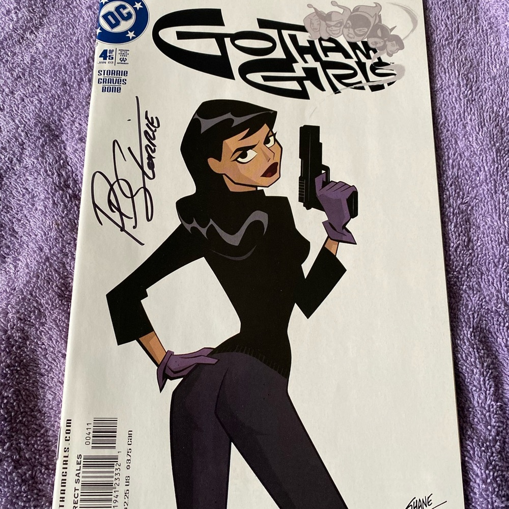 DC Gotham Girls Set 1-5 signed RARE - Picture 5 of 6